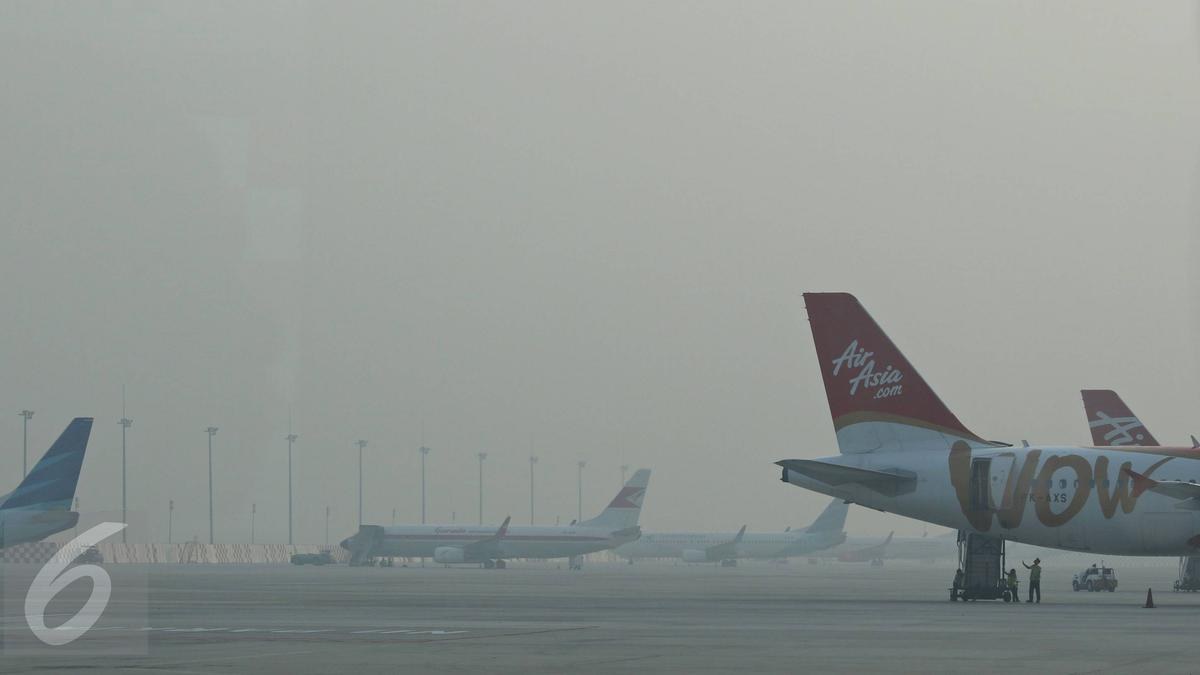 Un brouillard de fumée vous couvre, votre vol est perturbé