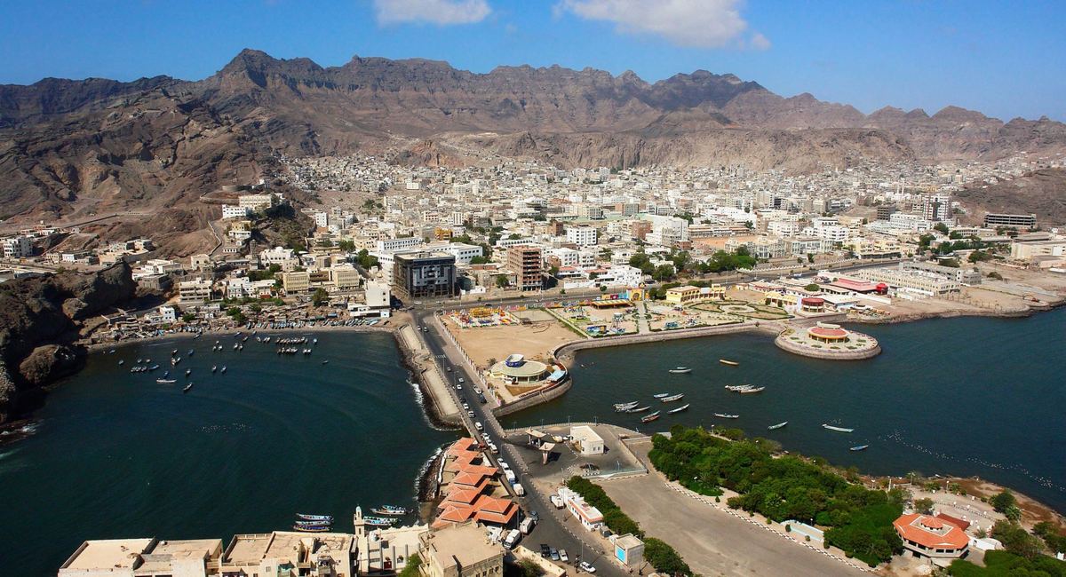 Huthi greifen den Präsidentenpalast in Aden an – fünf Tote