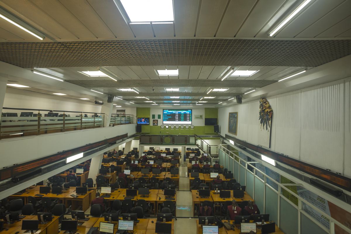 IHSG Trading Halt Usai MSCI Ancam Downgrade, Rupiah Tembus Rp18.000