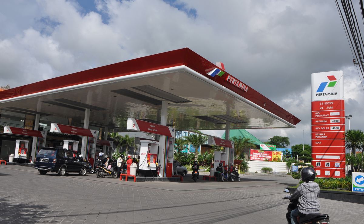 Stok Pertalite Susut ke 16 Hari, Bahlil Wanti-wanti Panic Buying
