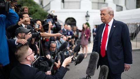 Trump Klaim Bahas Denuklirisasi dengan Rusia dan China