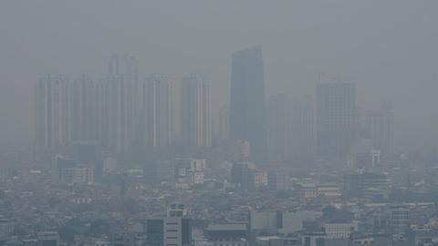 Fumaça de Karhutla chega a Jacarta, Pramono assegura 367 instalações…
