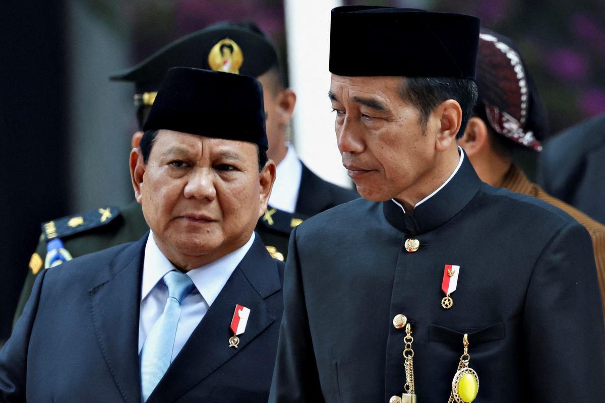 Jokowi Parabeniza Prabowo pelos 75 Anos