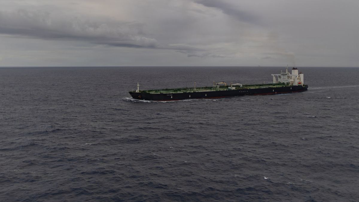 Serangan Kapal Selat Hormuz Rekor: 5 Tanker dalam 24 Jam