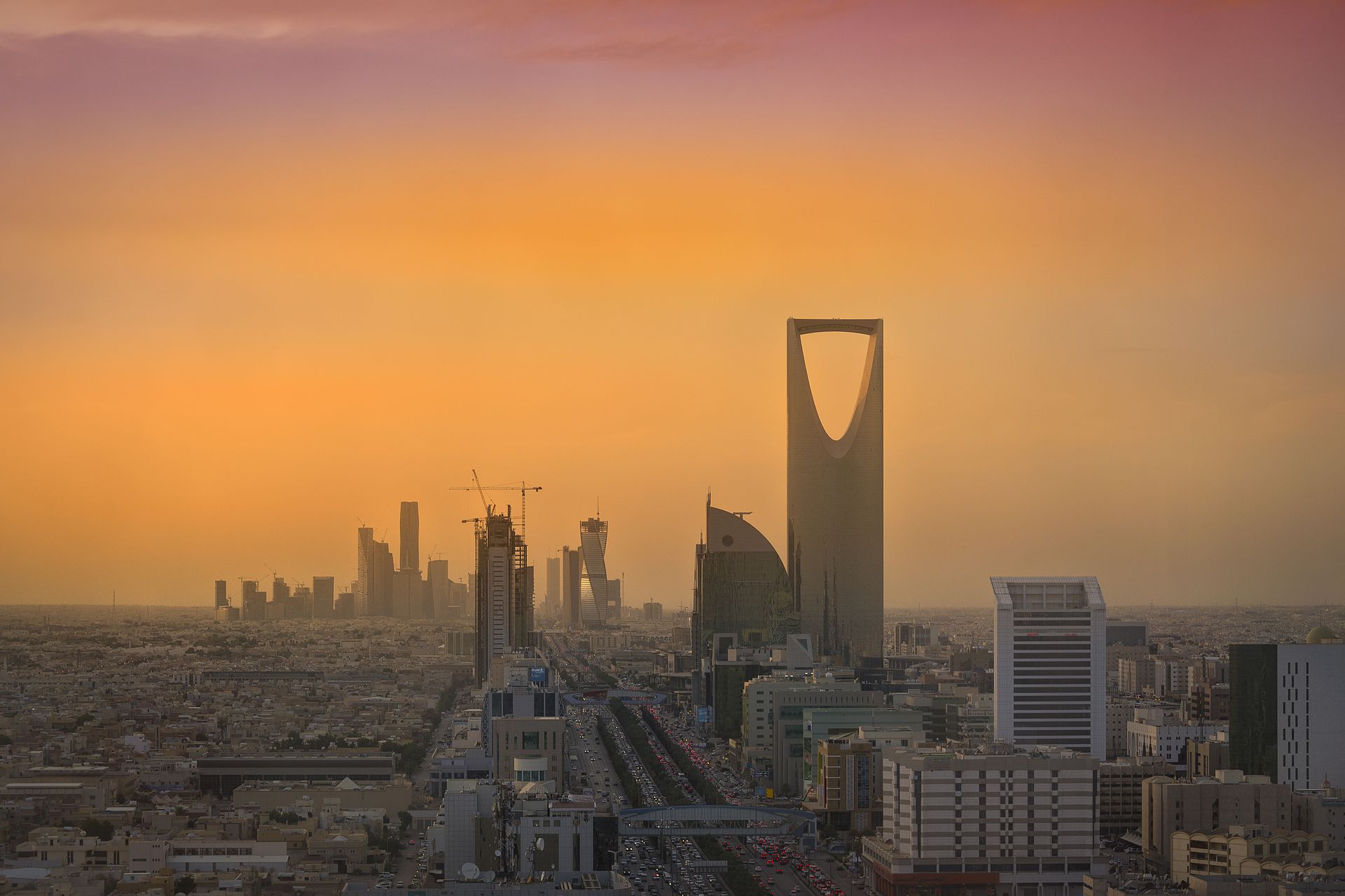 Arab Saudi Tunda Forum Investasi FII Imbas Serangan Houthi