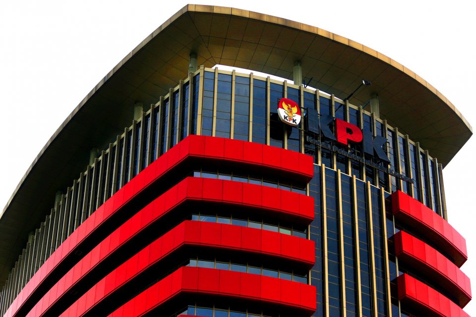 KPK Belum Perincikan Nilai Wang dan Barang Kemas Hasil Serbuan 8…