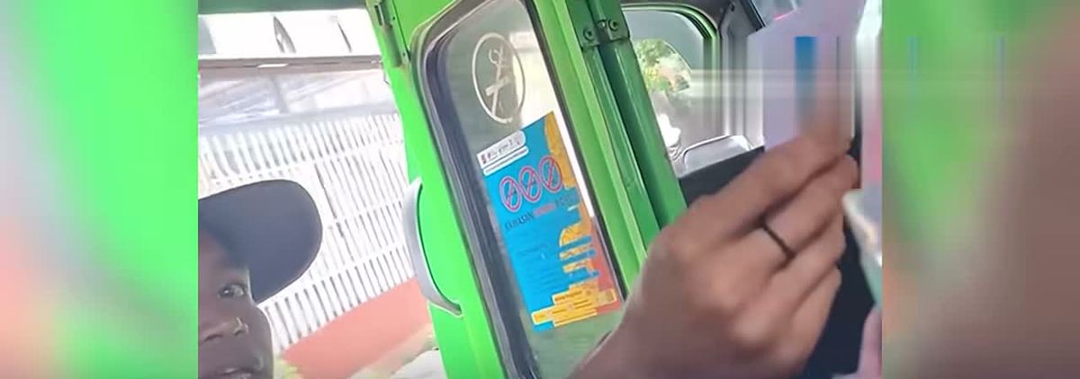 Bogor Busker Arrested After Forcing Angkot Passengers for Cash