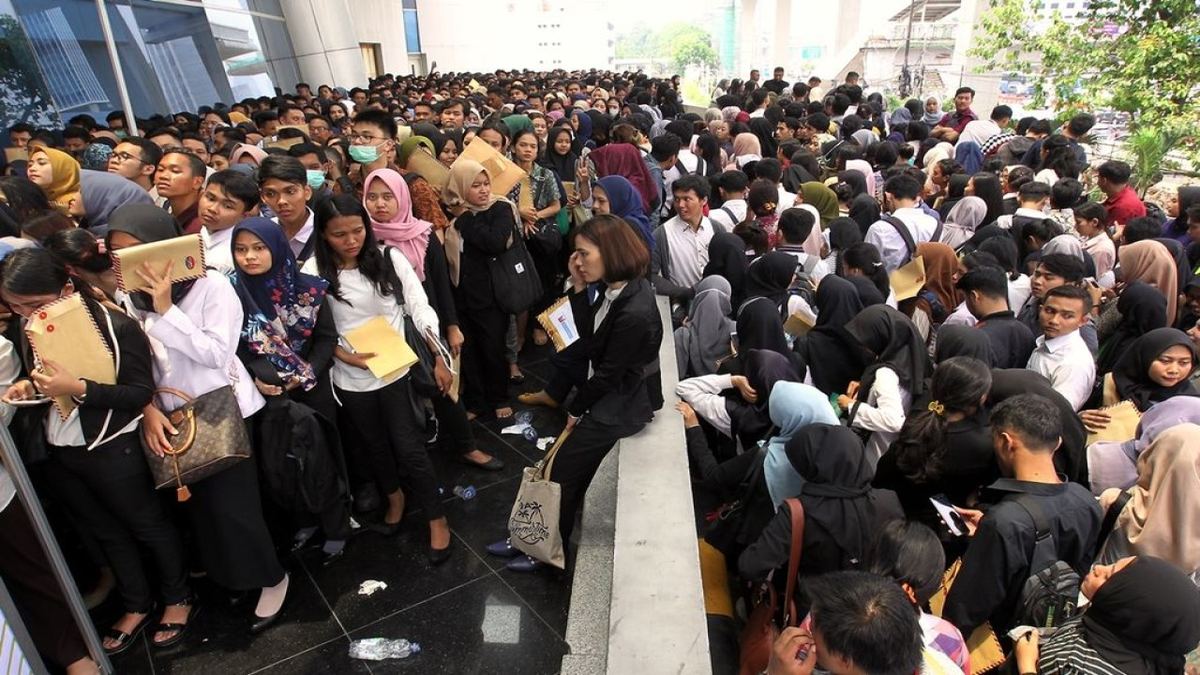 Jakarta Job Fair Opens With 12,000 Vacancies Across 100 Companies