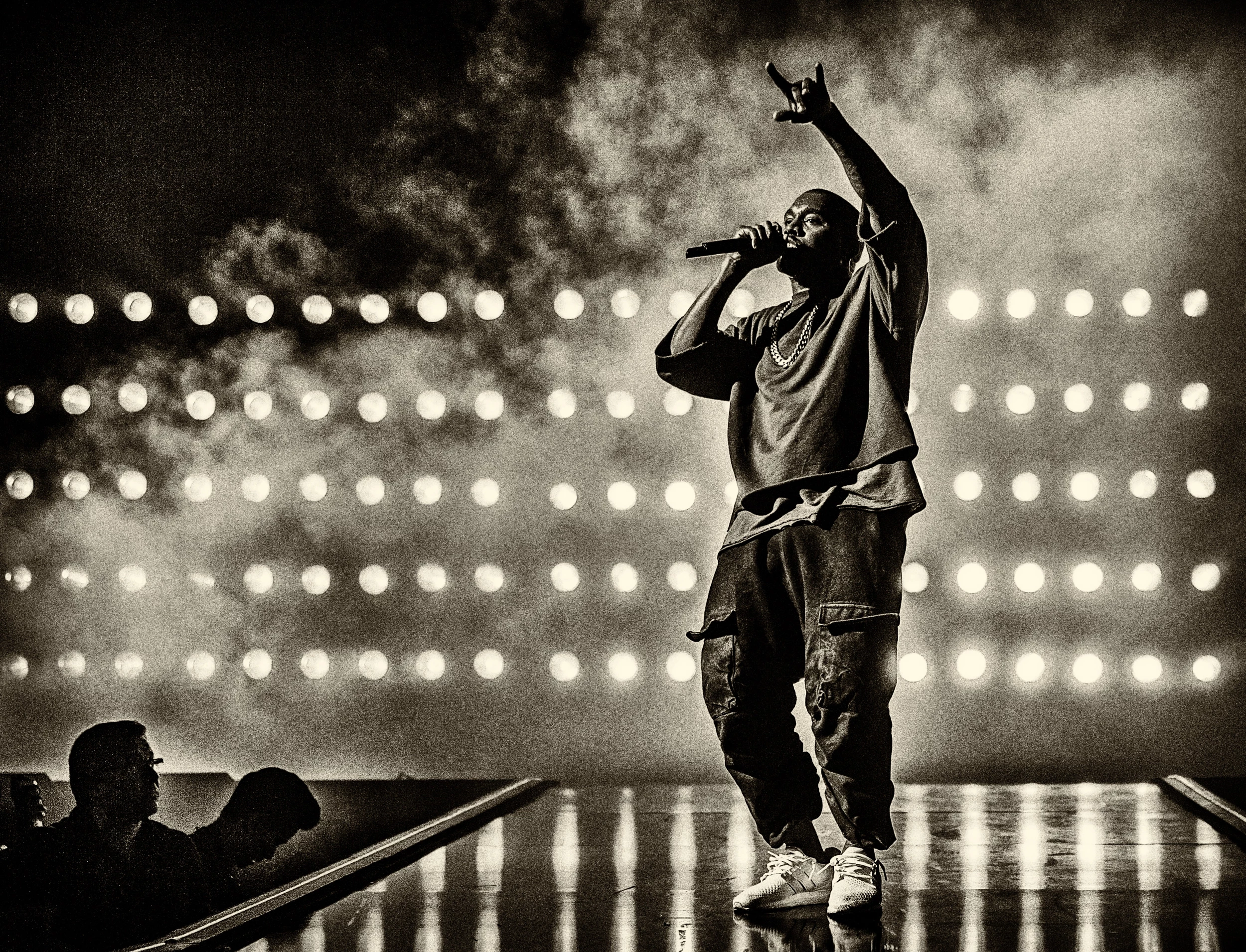 Kanye West:GBK 360度穹顶舞台就绪,10月24日开唱