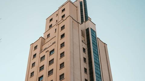 Balita 3 Tahun Tewas Jatuh dari Balkon Lantai 5 Hotel Samarinda