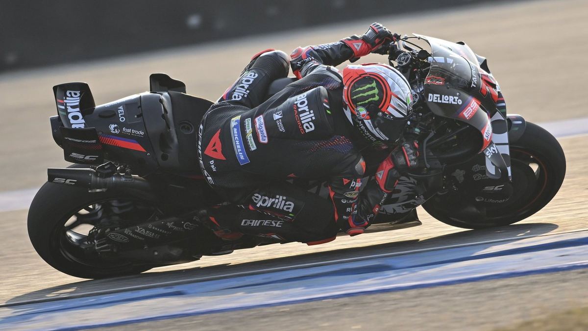 ベッゼッキ、MotoGPマンダリカ2026で優勝 アプリリアがトップ4を独占