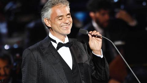 MUI Desak Batalkan Konser Andrea Bocelli di Indonesia