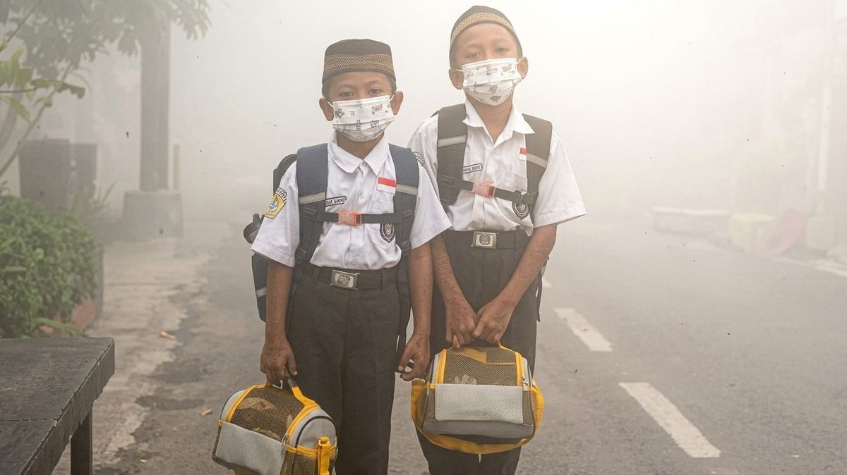 Sekolah se-Sumut PJJ 16–21 Oktober Imbas Kabut Asap Karhutla