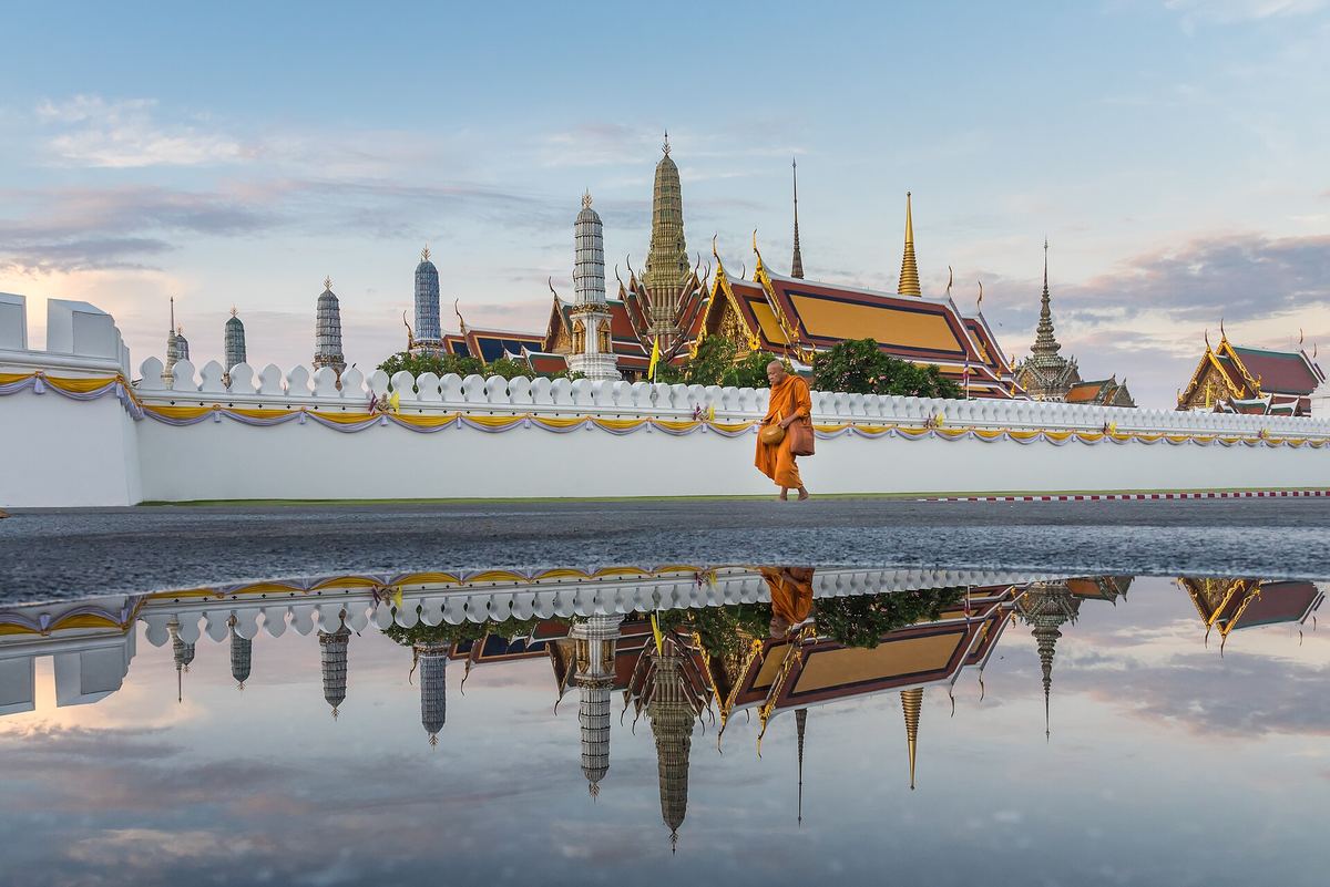 10 Tips for a Budget Trip Abroad: Comfortable Without Breaking the...